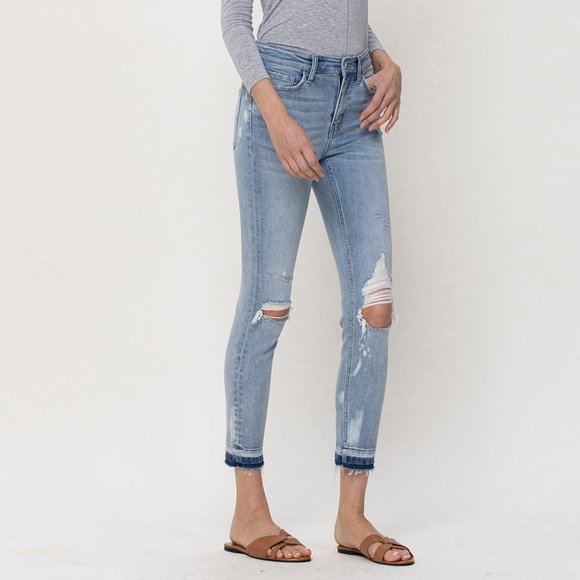 Flying Monkey NWT Mid Rise Distressed Crop Skinny Jeans in Beach House - Picture 4 of 7